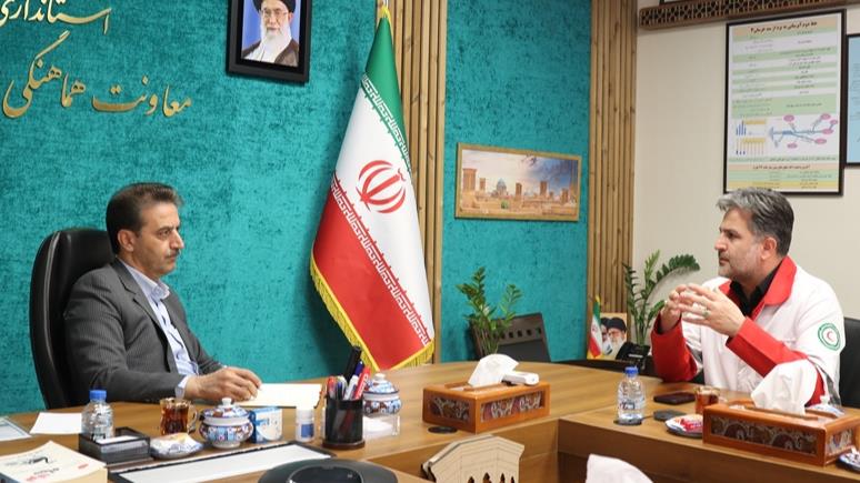 تأکید بر تسریع پروژه‌های عمرانی هلال احمر یزد در دیدار مدیرعامل جمعیت هلال احمر استان یزد با معاون عمرانی استاندار