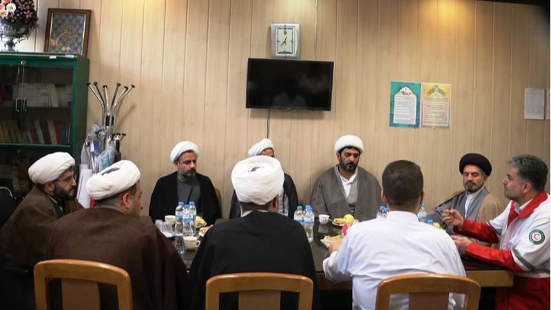 تقویت نشاط، امید و فرهنگ دینی محور نشست فصلی ائمه جماعات و رابطین فرهنگی جمعیت هلالاحمر استان یزد