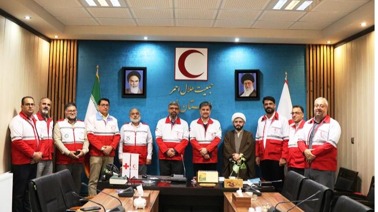 جلسه شورای معاونین جمعیت هلال احمر استان یزد با حضور رئیس سازمان داوطلبان کشور برگزار شد